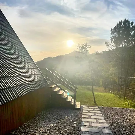 Domek alpejski Luna In Rio Escapadinha No Geres, A-frame Aconchegante Vista Rio E Montanha Aquecimento, Total Privacidade *