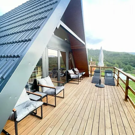 Domek alpejski Luna In Rio Escapadinha No Geres, A-frame Aconchegante Vista Rio E Montanha Aquecimento, Total Privacidade
