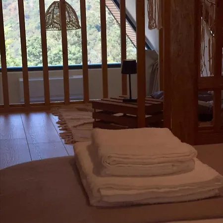 Luna In Rio Escapadinha No Geres, A-frame Aconchegante Vista Rio E Montanha Aquecimento, Total Privacidade Ponte da Barca