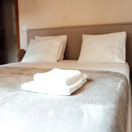 Luna In Rio Escapadinha No Geres, A-frame Aconchegante Vista Rio E Montanha Aquecimento, Total Privacidade * Ponte da Barca