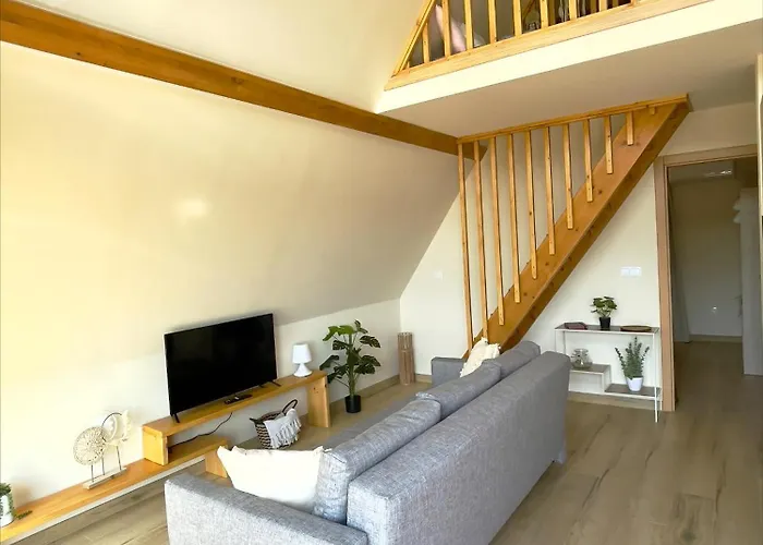 Domek alpejski Luna In Rio Escapadinha No Geres, A-frame Aconchegante Vista Rio E Montanha Aquecimento, Total Privacidade Ponte da Barca